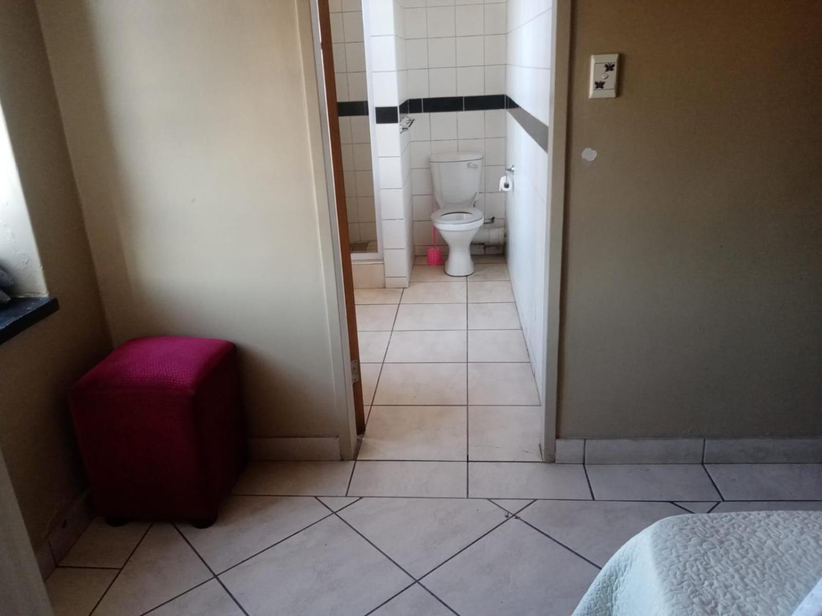 Ebony Guest House Pretoria-Noord Exteriör bild